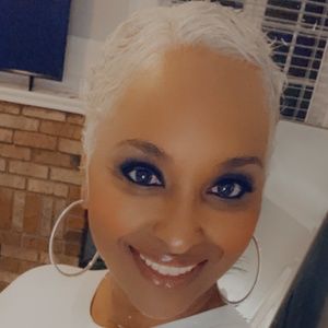 Meet your Posher, Christy